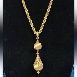 Monet 1960’s Bolero scrolling drop textured rope chain‎ necklace 12.5”